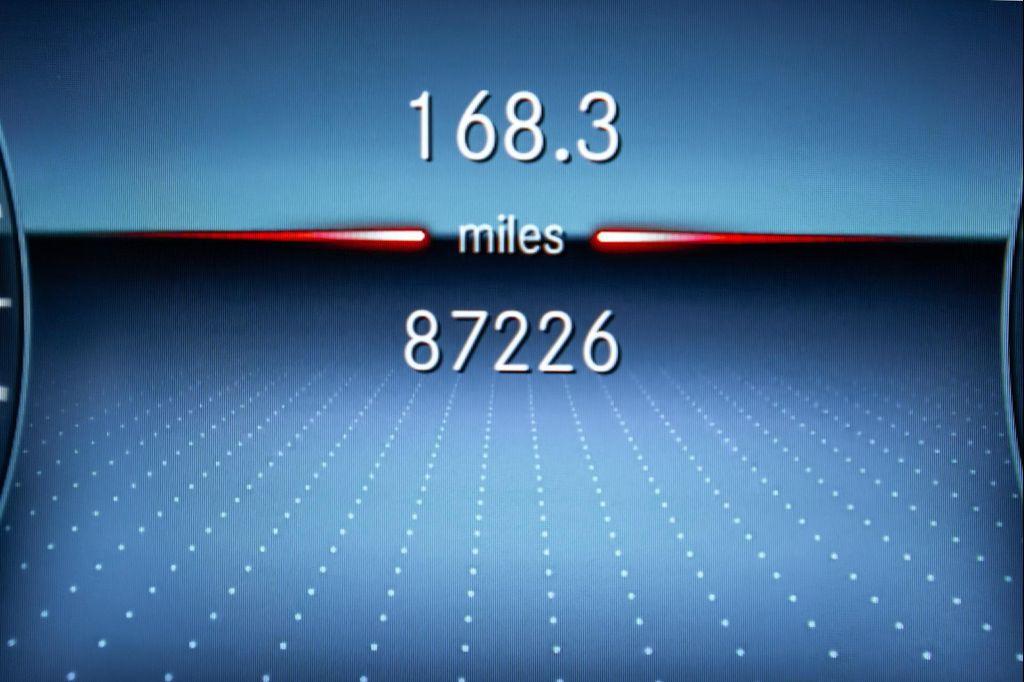 used 2021 Mercedes-Benz GLE 450 car, priced at $36,995