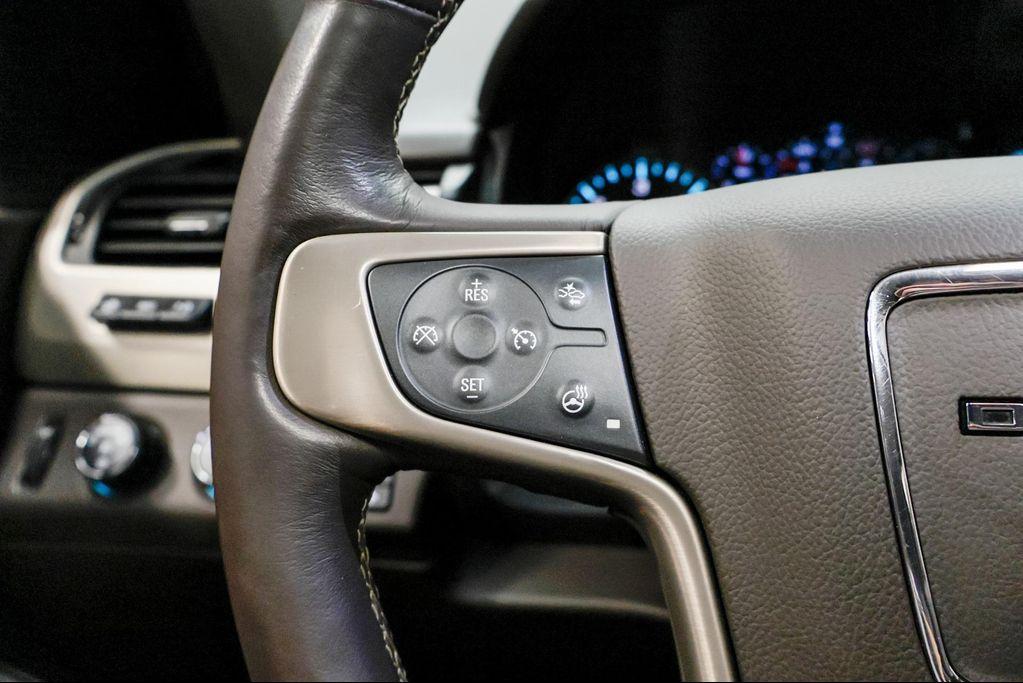 used 2017 GMC Yukon car, priced at $26,795