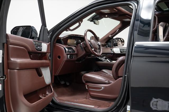 used 2020 Lincoln Navigator car, priced at $58,995