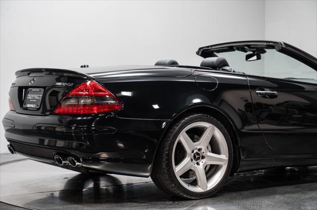 used 2007 Mercedes-Benz SL-Class car, priced at $28,995