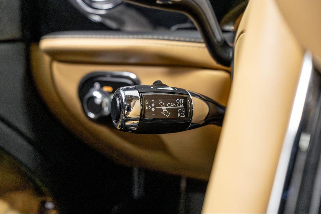 used 2016 Bentley Mulsanne car, priced at $125,995