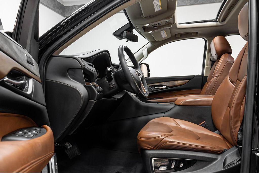 used 2020 Cadillac Escalade car, priced at $36,995