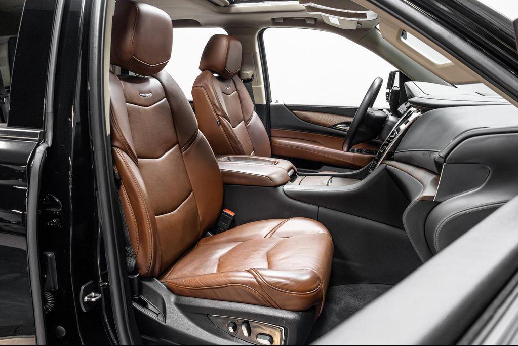 used 2020 Cadillac Escalade car, priced at $36,995