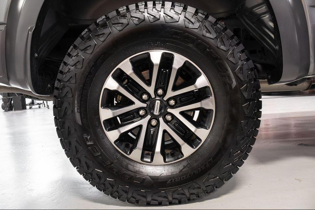 used 2019 Ford F-150 car, priced at $43,495