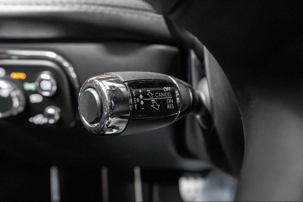 used 2016 Bentley Mulsanne car, priced at $109,995