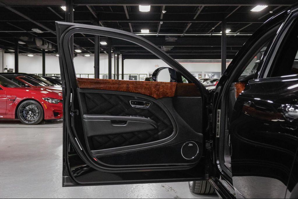 used 2016 Bentley Mulsanne car, priced at $109,995
