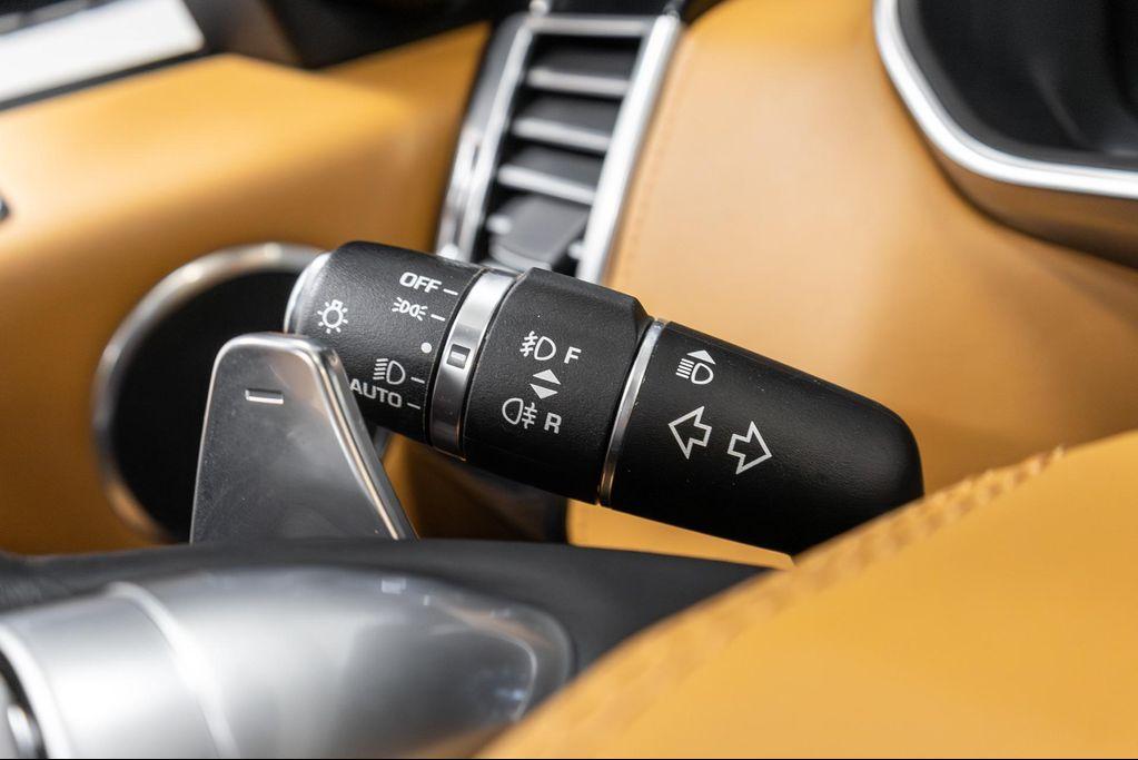 used 2022 Land Rover Range Rover car, priced at $75,995