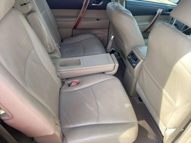used 2008 Toyota Highlander car