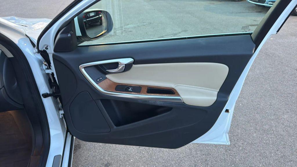 used 2016 Volvo S60 Inscription car, priced at $7,950