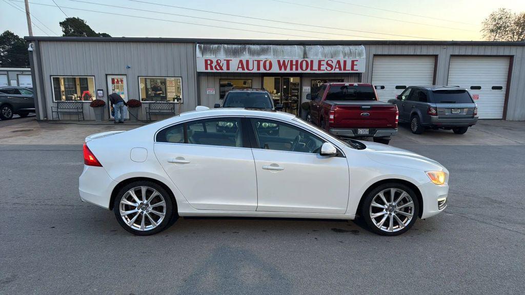 used 2016 Volvo S60 Inscription car, priced at $7,950