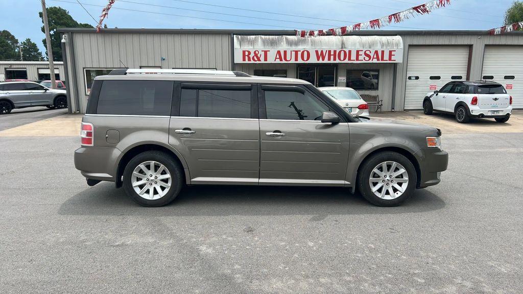 used 2012 Ford Flex car, priced at $4,999