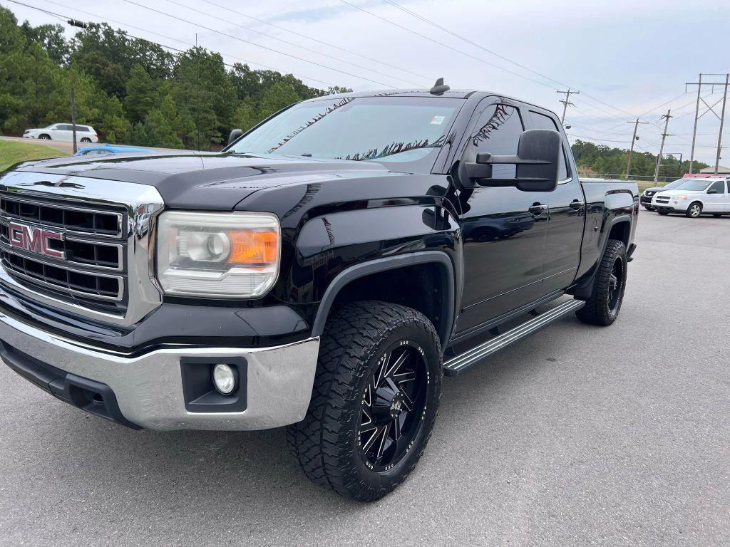 used 2015 GMC Sierra 1500 car, priced at $17,900