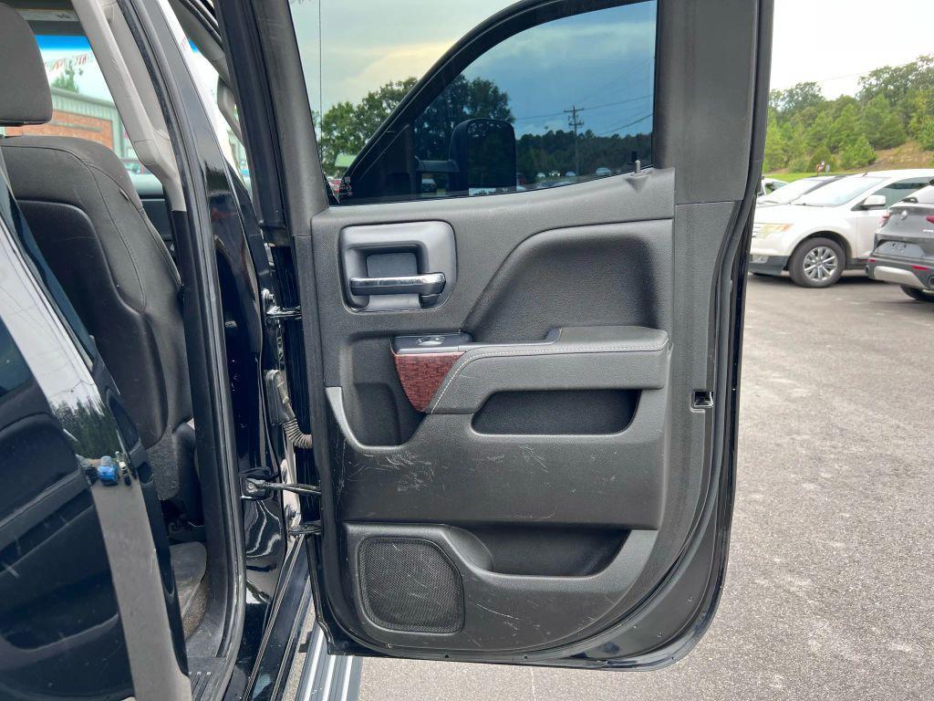 used 2015 GMC Sierra 1500 car, priced at $17,900