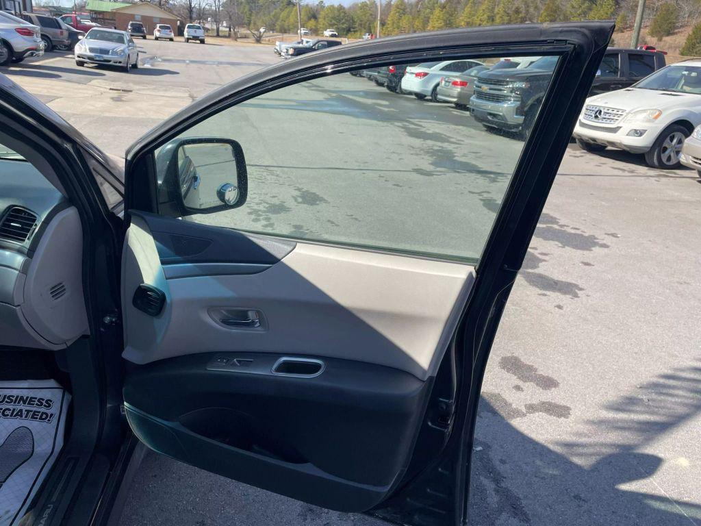 used 2013 Subaru Tribeca car, priced at $7,500