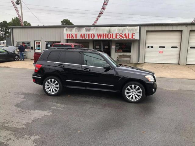 used 2011 Mercedes-Benz GLK-Class car, priced at $9,899