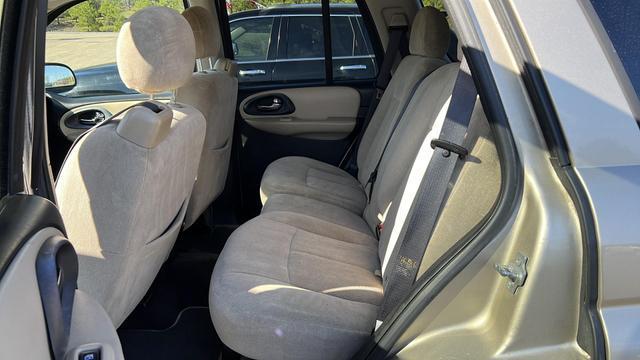 used 2005 Chevrolet TrailBlazer car, priced at $4,999