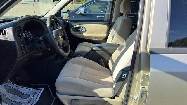 used 2005 Chevrolet TrailBlazer car, priced at $4,999