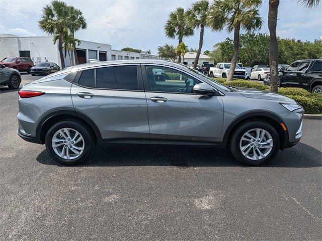 new 2025 Buick Envista car, priced at $27,180