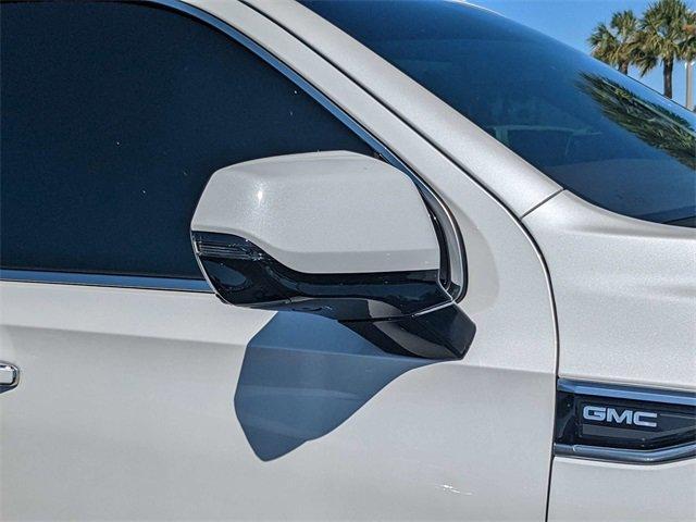 used 2021 GMC Yukon XL car, priced at $54,400