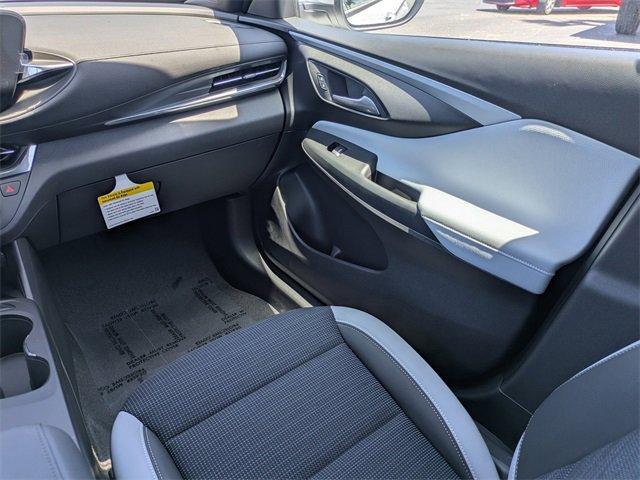 new 2025 Buick Envista car, priced at $27,380