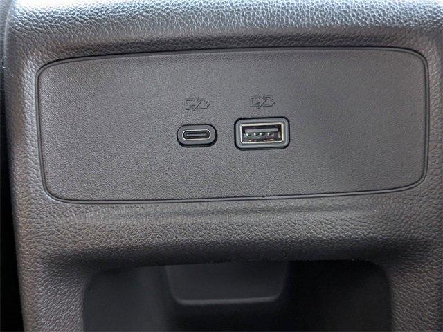 new 2025 Buick Envista car, priced at $27,380