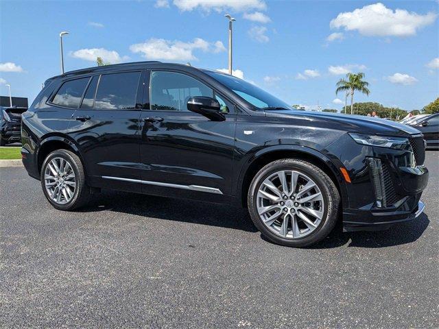 used 2021 Cadillac XT6 car, priced at $38,400