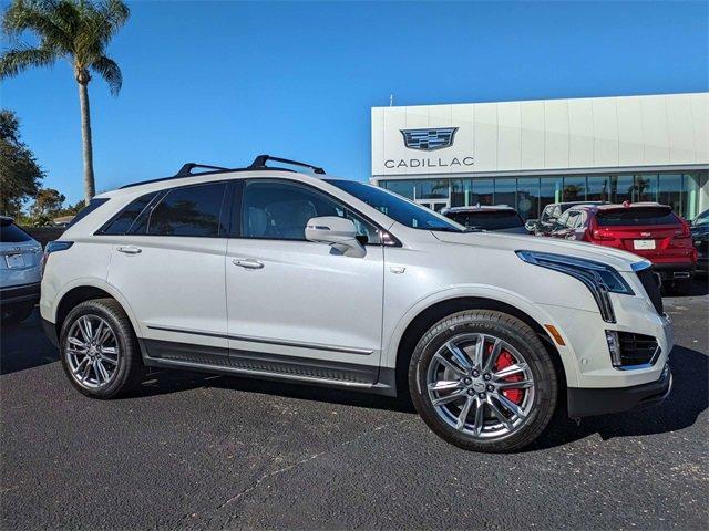 new 2025 Cadillac XT5 car, priced at $63,590