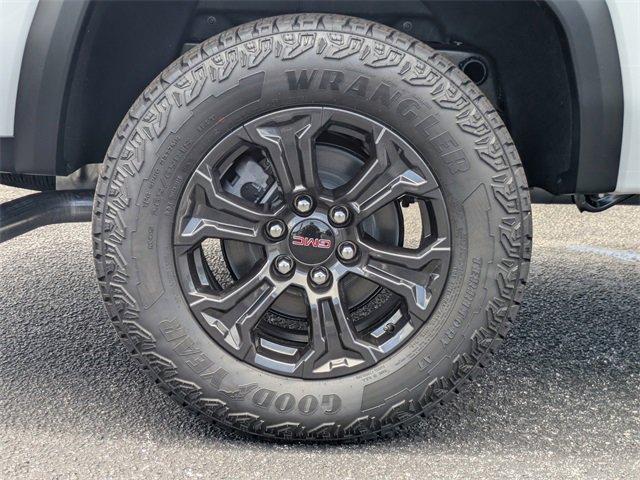 new 2025 GMC Canyon car, priced at $45,800