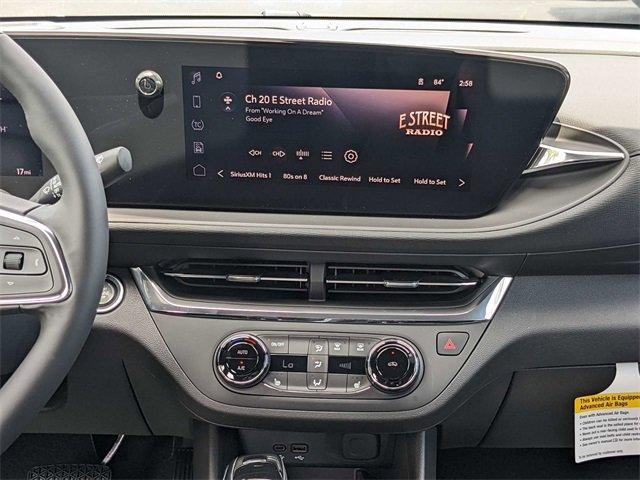 new 2025 Buick Envista car, priced at $27,180