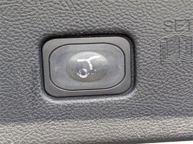 used 2015 Ford Edge car, priced at $11,990