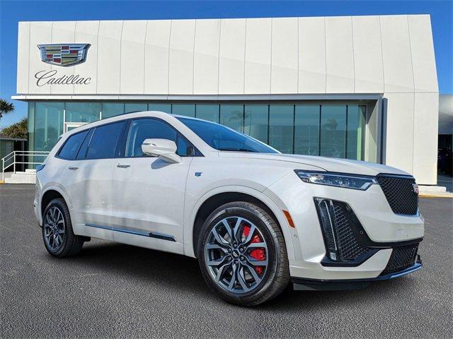 new 2025 Cadillac XT6 car, priced at $74,565