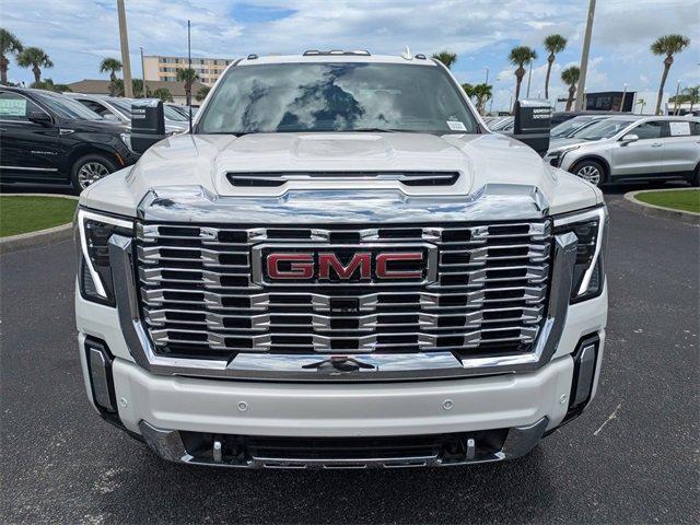 new 2025 GMC Sierra 3500 car, priced at $90,835