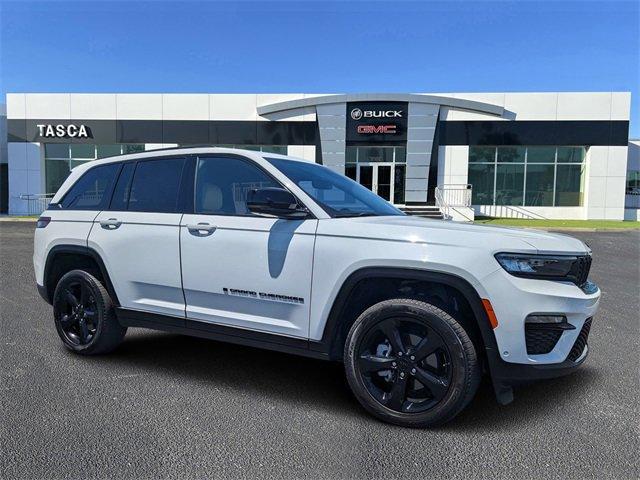 used 2023 Jeep Grand Cherokee car, priced at $36,400