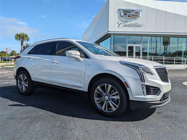 used 2024 Cadillac XT5 car, priced at $48,900