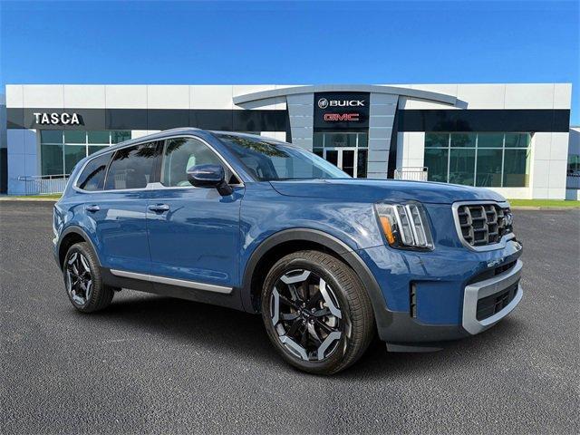 used 2024 Kia Telluride car, priced at $36,900