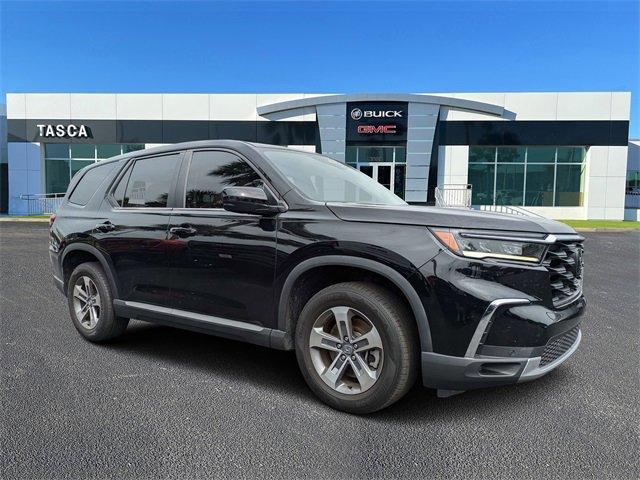 used 2023 Honda Pilot car, priced at $32,900