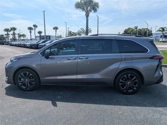 used 2022 Toyota Sienna car, priced at $39,990