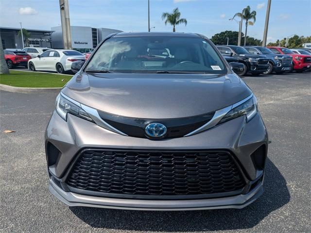 used 2022 Toyota Sienna car, priced at $39,990