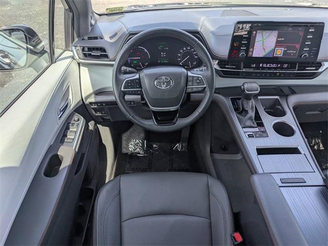 used 2022 Toyota Sienna car, priced at $39,990