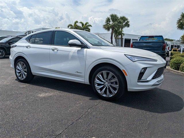 new 2025 Buick Envista car, priced at $32,225