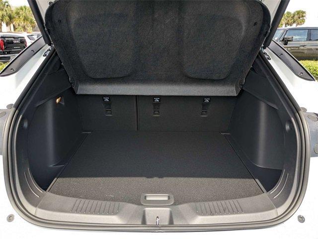 new 2025 Buick Envista car, priced at $32,225