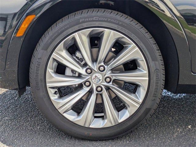 new 2025 Buick Envista car, priced at $31,585