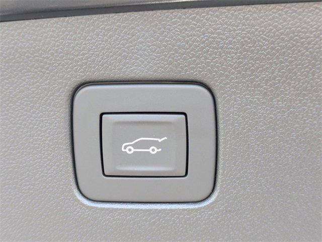 new 2025 Buick Envista car, priced at $31,585