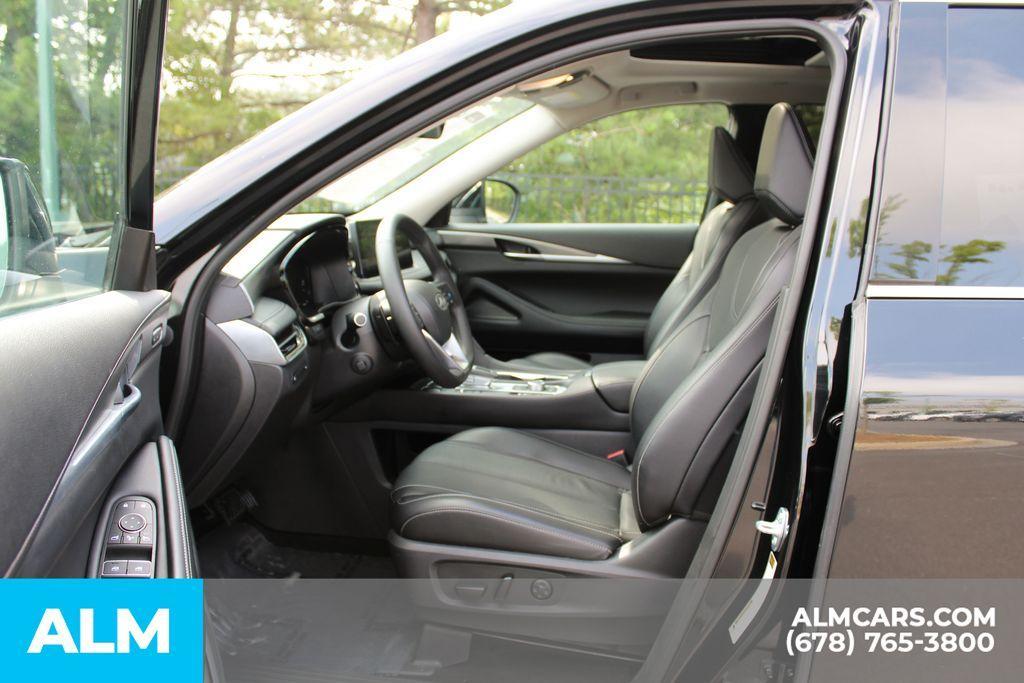 used 2025 INFINITI QX60 car, priced at $47,470