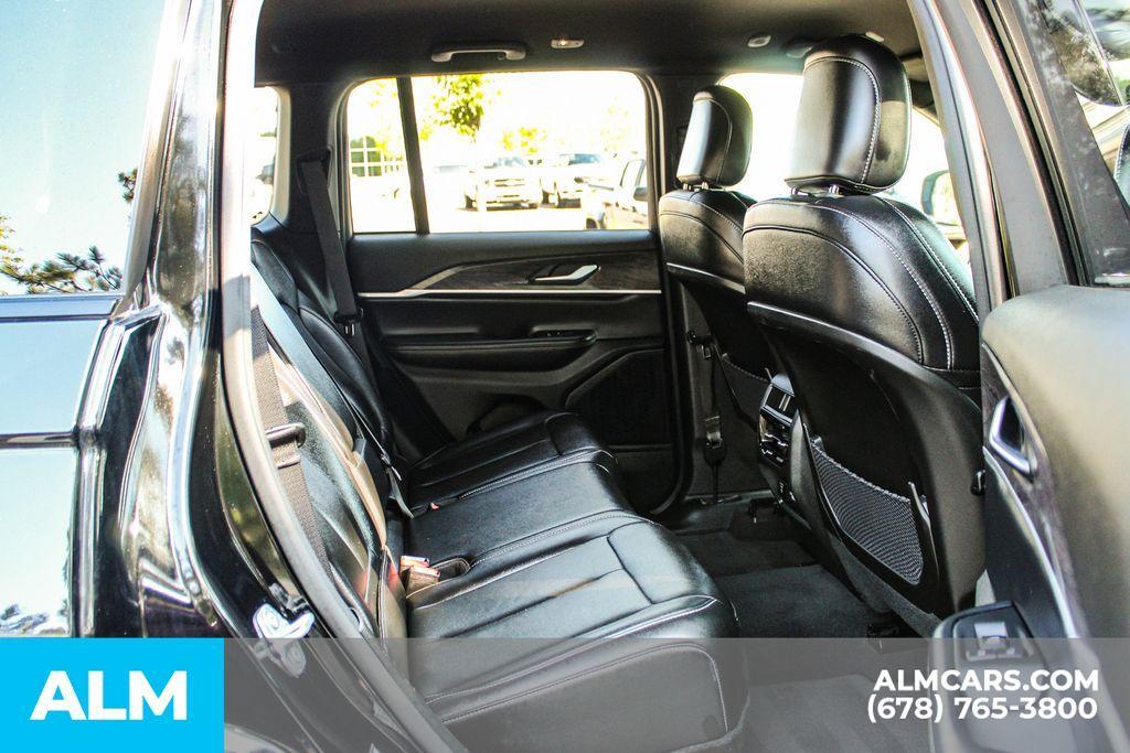 used 2024 Jeep Grand Cherokee car, priced at $33,420