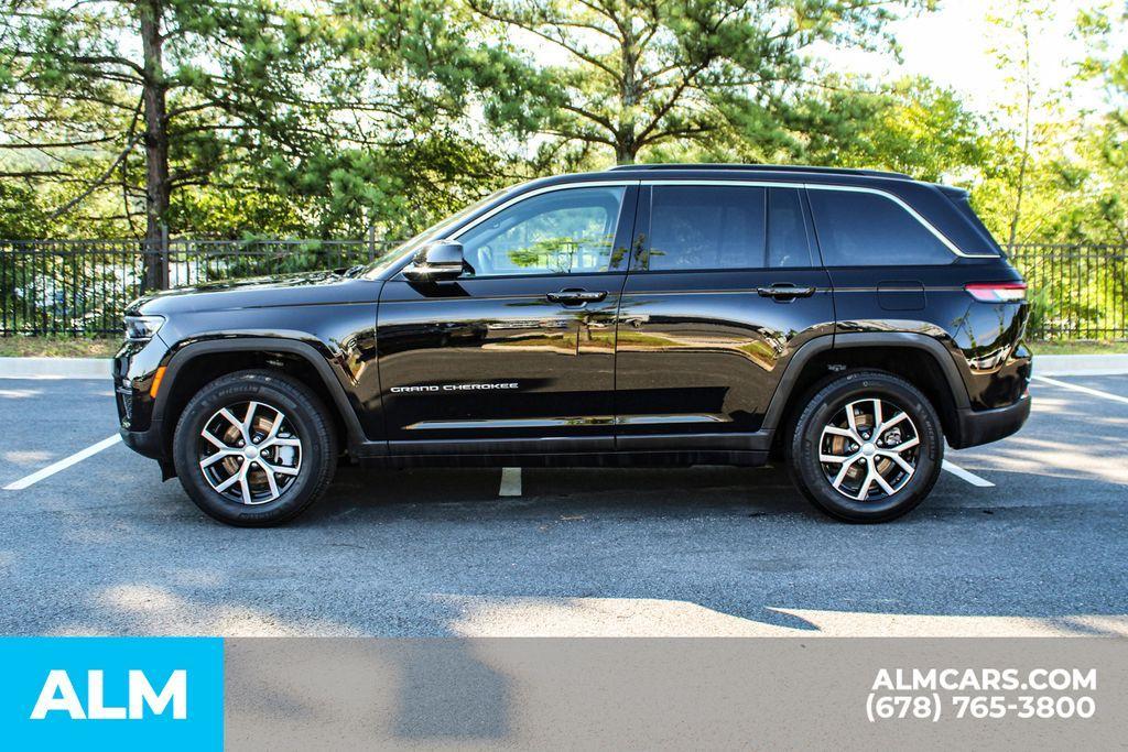 used 2024 Jeep Grand Cherokee car, priced at $33,420
