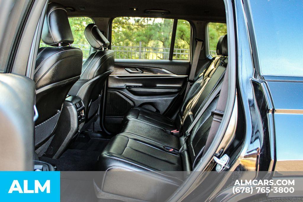 used 2024 Jeep Grand Cherokee car, priced at $33,420