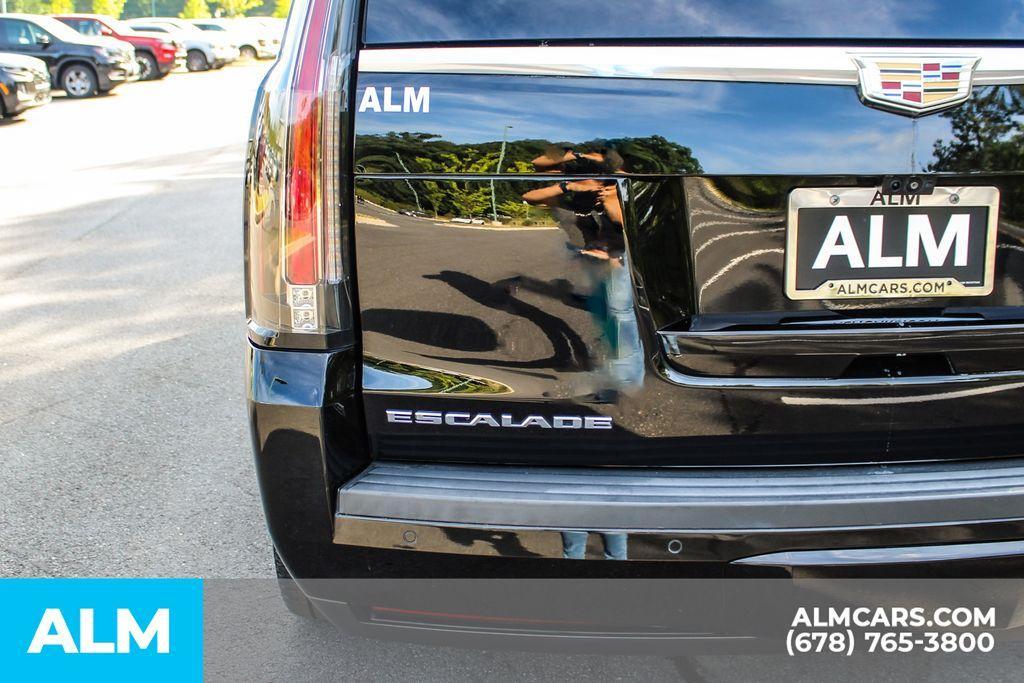 used 2020 Cadillac Escalade car, priced at $43,920