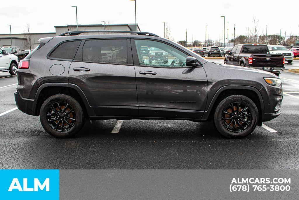 used 2023 Jeep Cherokee car, priced at $22,920