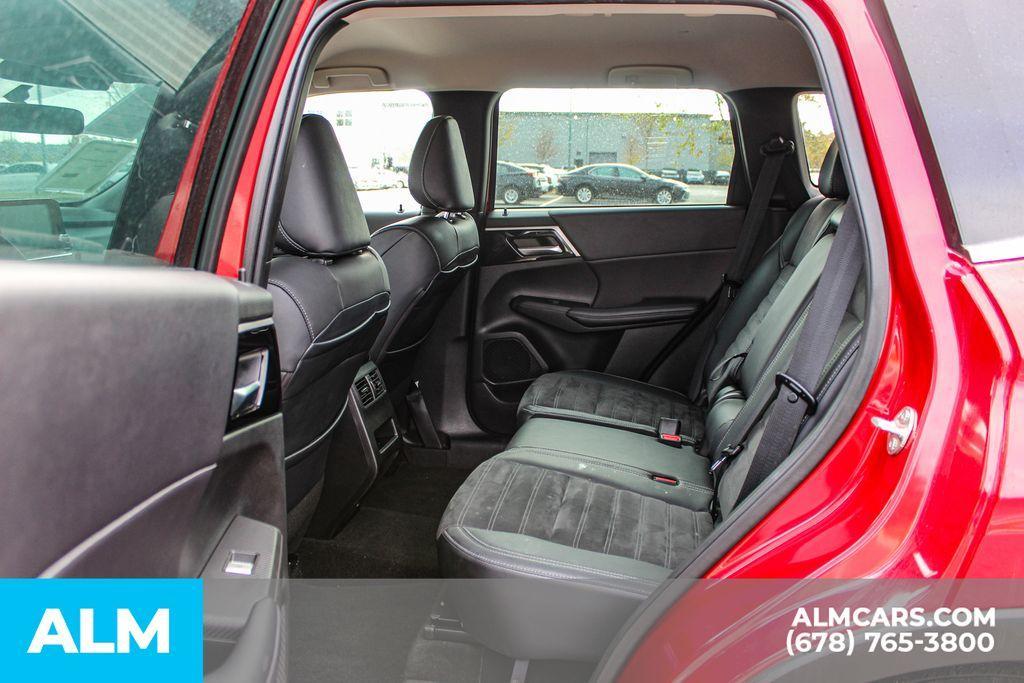 used 2023 Mitsubishi Outlander car, priced at $23,420